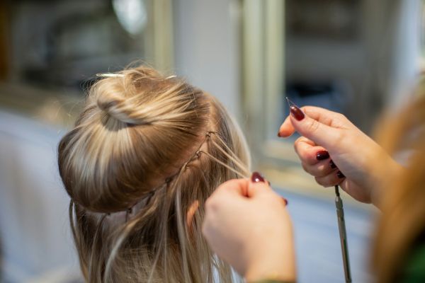 Les 7 critères pour sélectionner des extensions de cheveux idéales